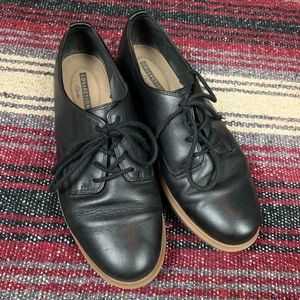 Clark’s Collection Cushion Black Lace Up Shoes